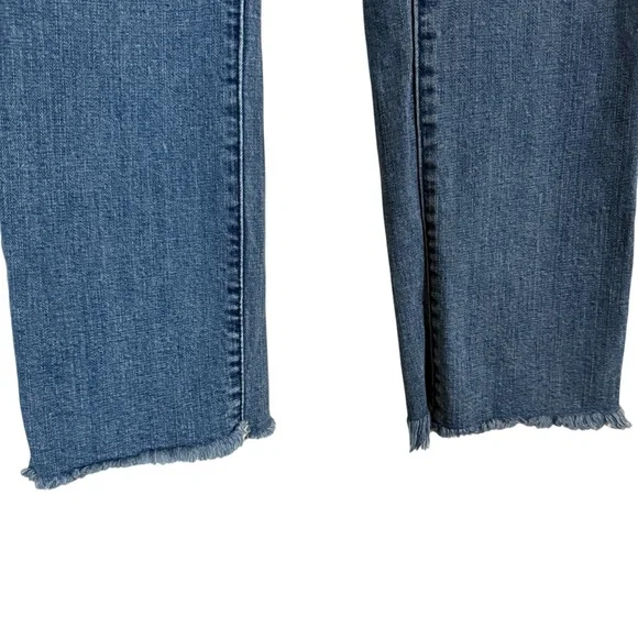 Democracy “flex”-ellent Straight Jeans Women’s Size 8 Frayed Hem - Picture 3 of 12